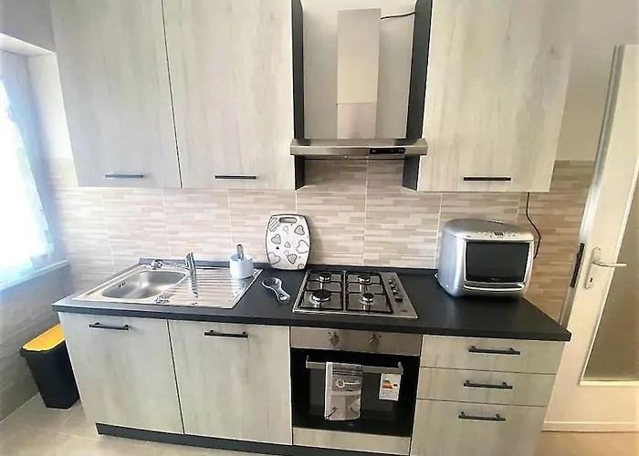 Domus Dulcis Domus *