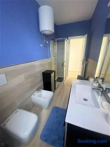 Domus Dulcis Domus Apartment *