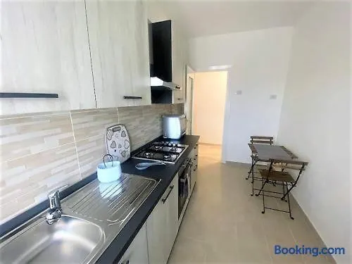 Domus Dulcis Domus Apartment Rom